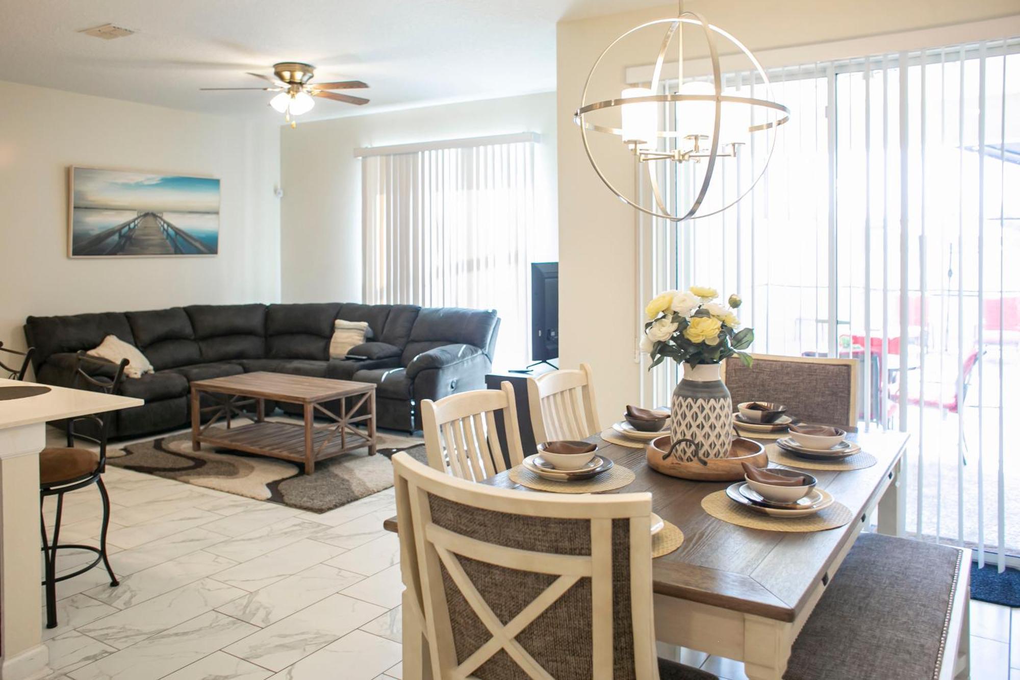 B - New 4 Bedroom Home - 5 Miles To Disney - Free Water Park - Private Pool คิสซิมมี ห้อง รูปภาพ