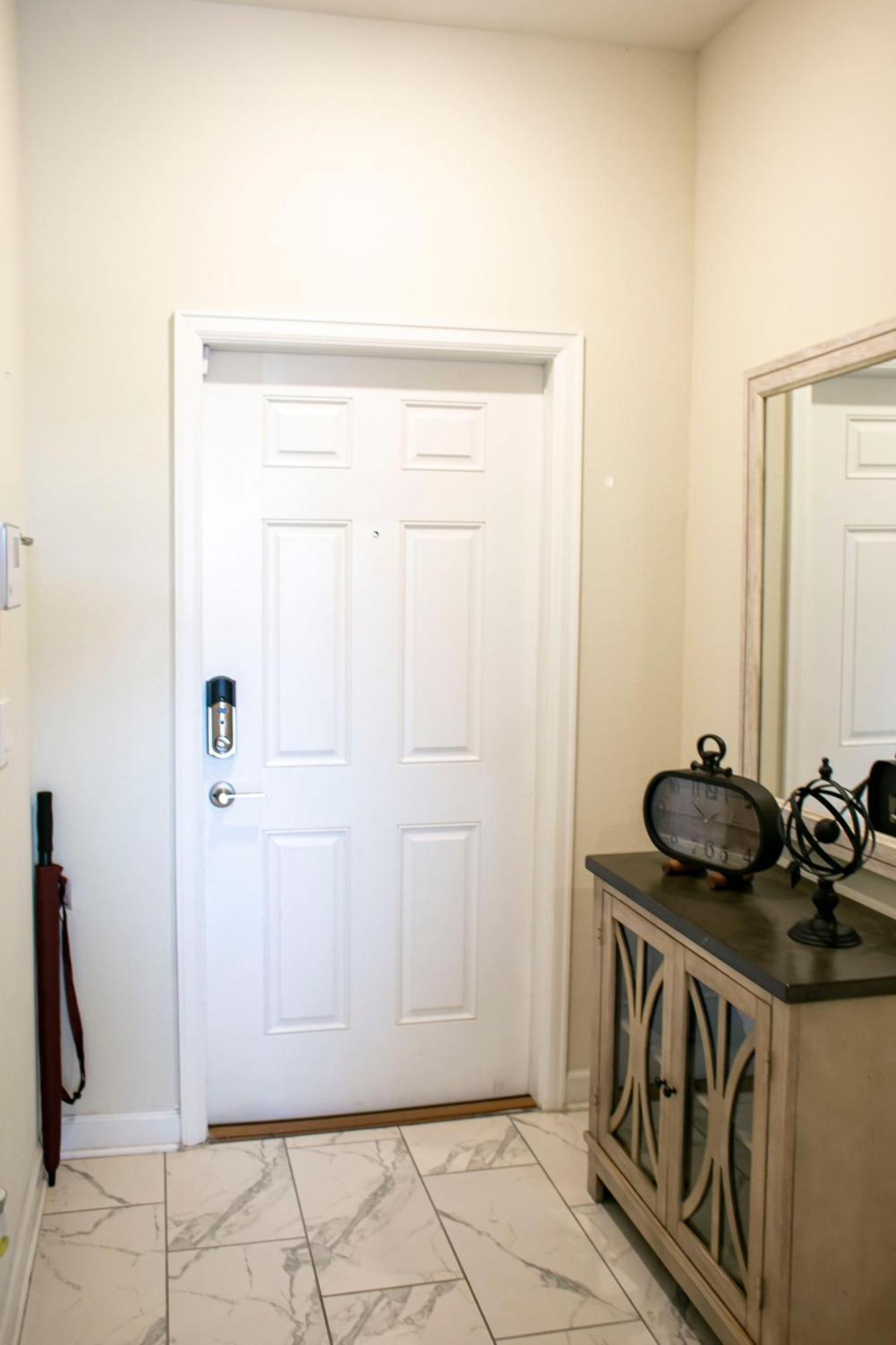 B - New 4 Bedroom Home - 5 Miles To Disney - Free Water Park - Private Pool คิสซิมมี ห้อง รูปภาพ