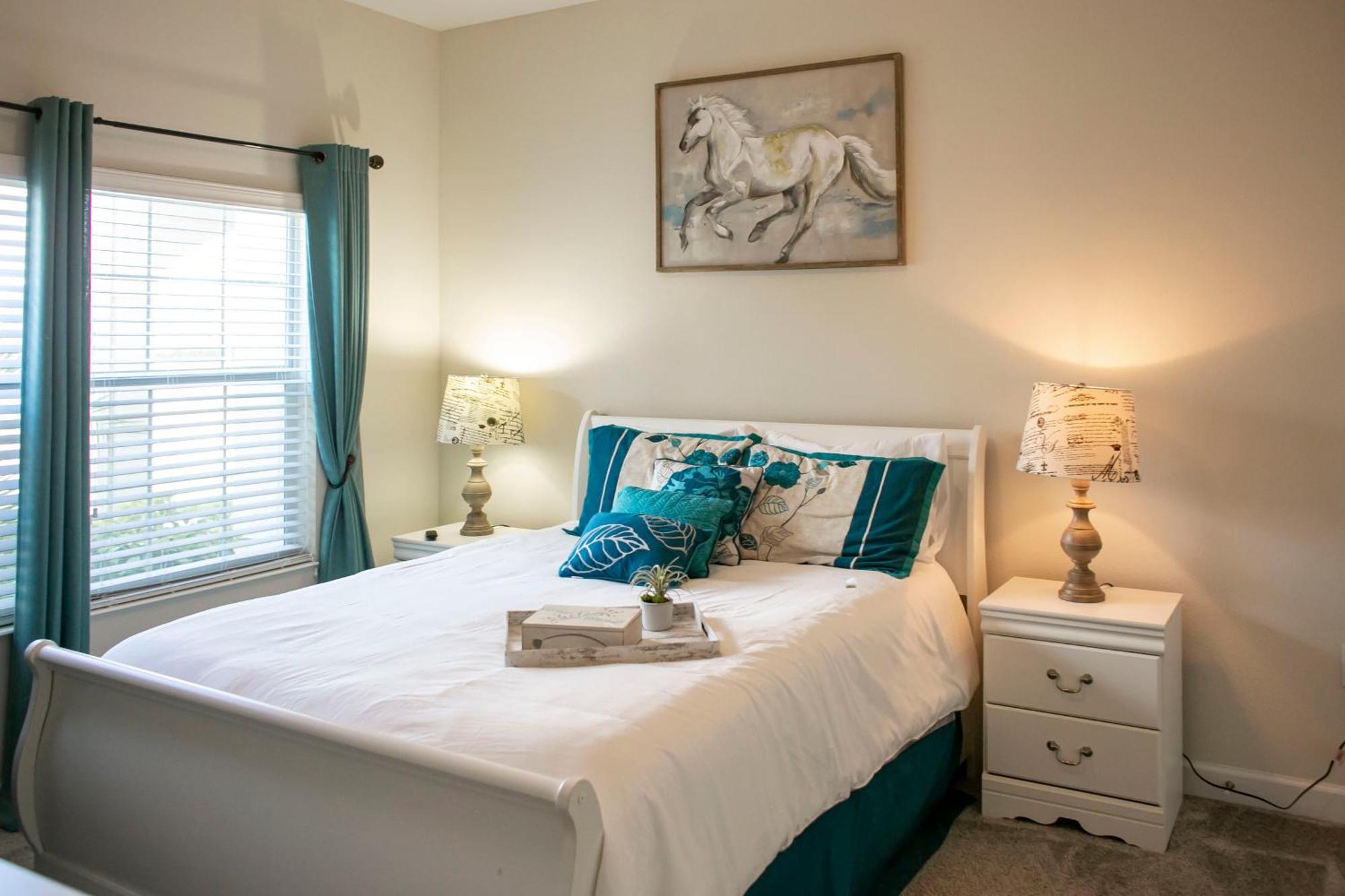 B - New 4 Bedroom Home - 5 Miles To Disney - Free Water Park - Private Pool คิสซิมมี ห้อง รูปภาพ