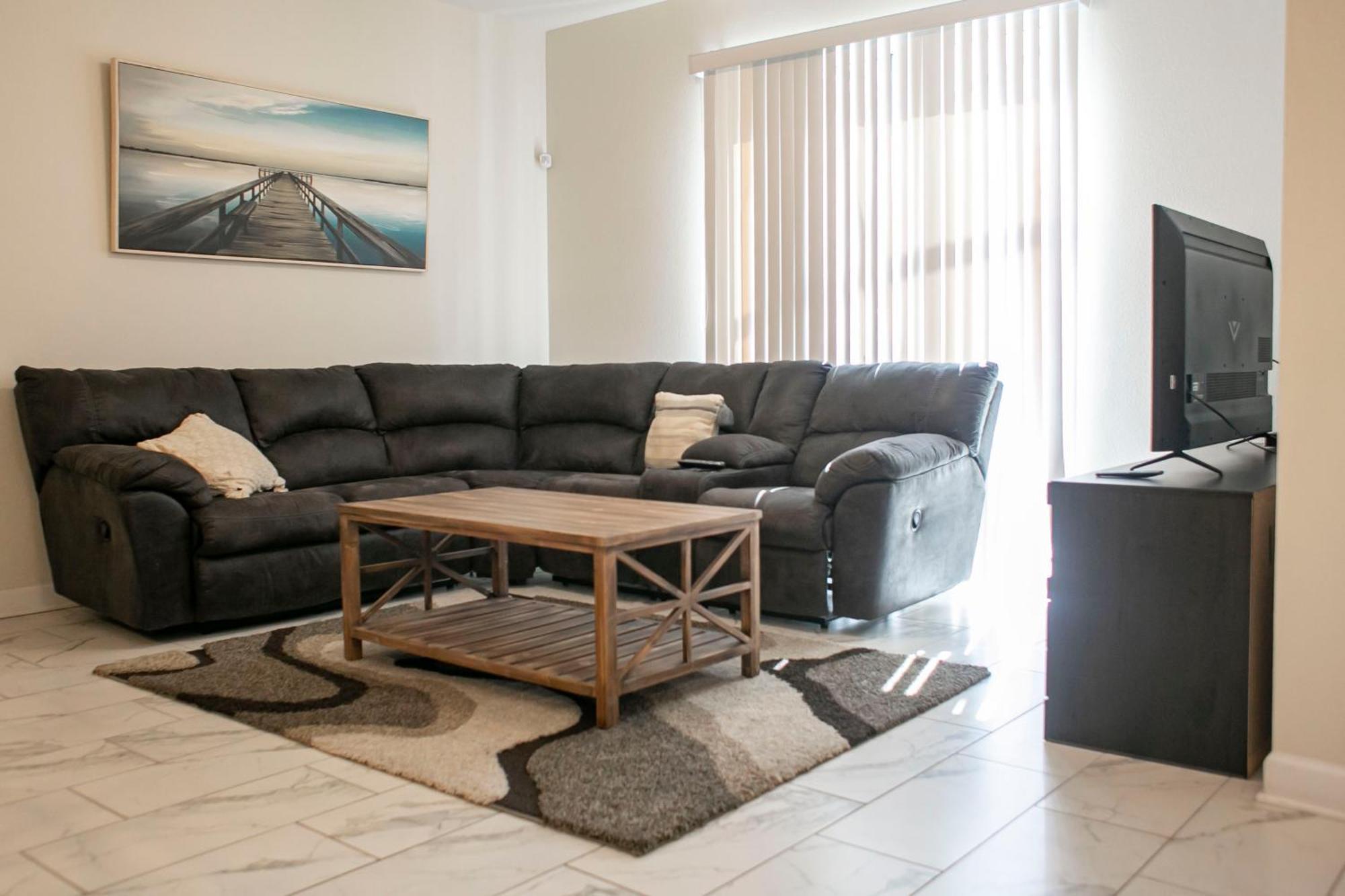 B - New 4 Bedroom Home - 5 Miles To Disney - Free Water Park - Private Pool คิสซิมมี ห้อง รูปภาพ