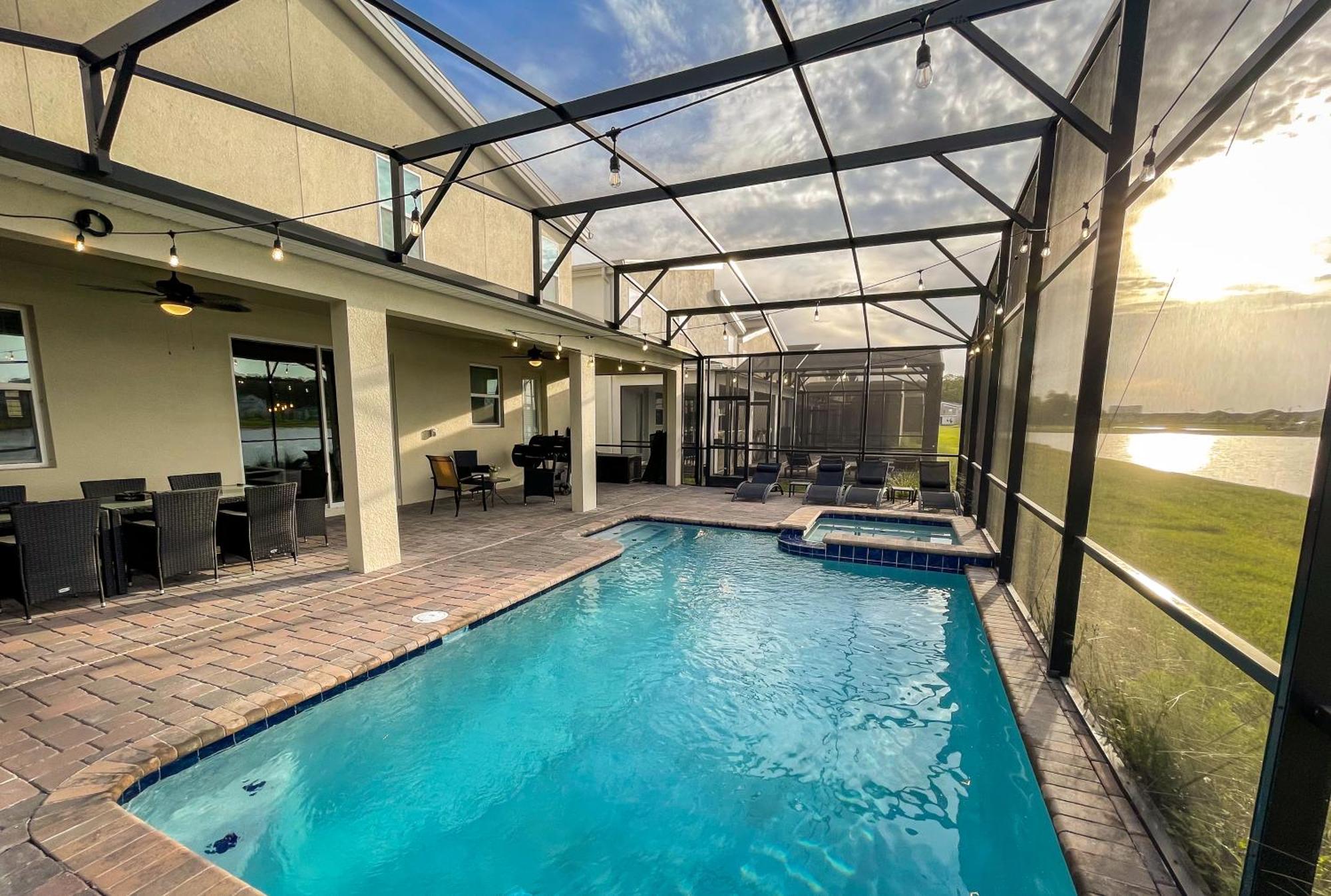 B - New 4 Bedroom Home - 5 Miles To Disney - Free Water Park - Private Pool คิสซิมมี ห้อง รูปภาพ