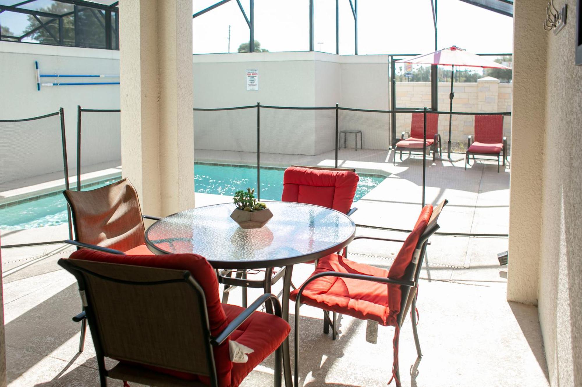 B - New 4 Bedroom Home - 5 Miles To Disney - Free Water Park - Private Pool คิสซิมมี ห้อง รูปภาพ