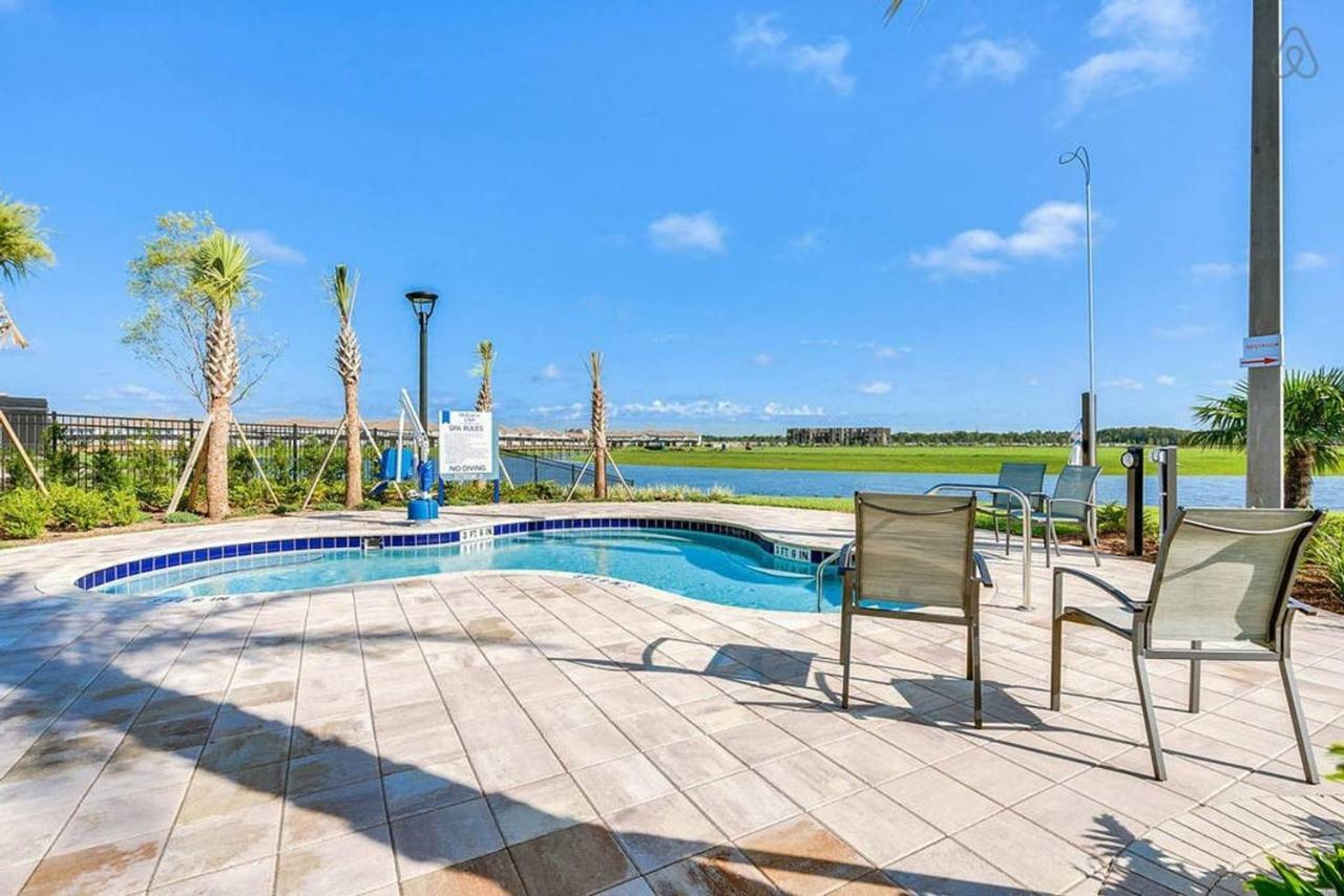 B - New 4 Bedroom Home - 5 Miles To Disney - Free Water Park - Private Pool คิสซิมมี ภายนอก รูปภาพ